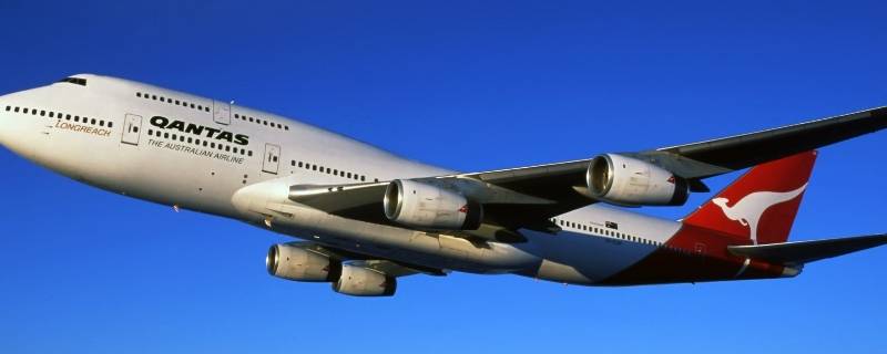 明星坐飞机助理坐哪（明星和助理坐飞机同舱位吗）