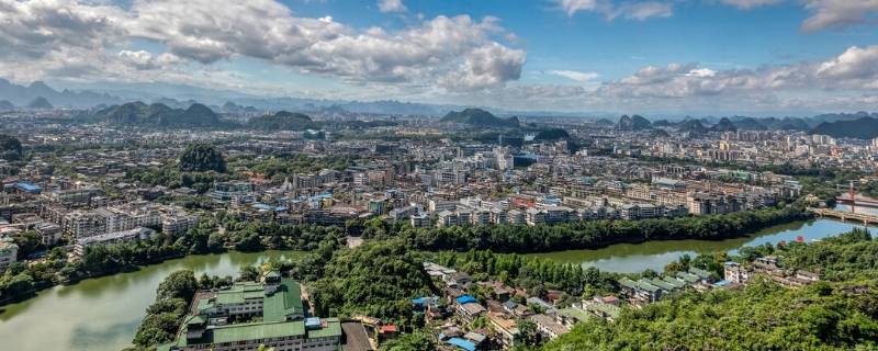 桂林市内旅游必去景点 桂林市内旅游必去景点象鼻山