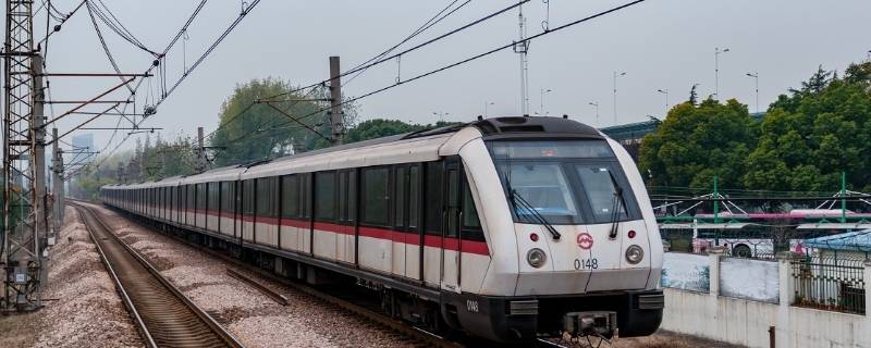 茂名南路58号花园饭店地铁几号线(茂名南路59号锦江饭店地铁几号线)