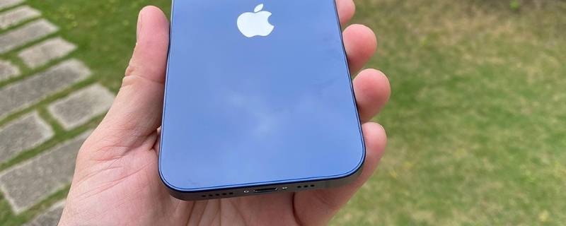 苹果12听筒容易进灰吗（iphone11听筒容易进灰吗）
