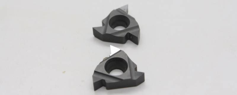 内螺纹刀片ir和nr区别（螺纹刀片nr和er是什么意思）