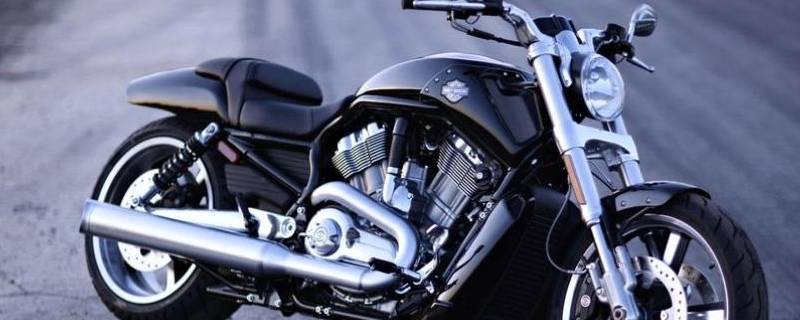 摩托车水箱漏水还能骑吗（摩托车水箱漏水可以补吗）