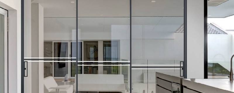 三联动移门有一扇是固定的吗（三扇联动移门是怎么安装的）