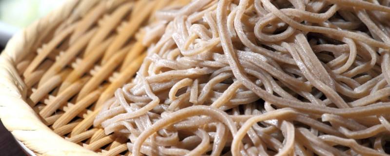 怎么吃荞麦面条（纯荞麦面条怎么吃）