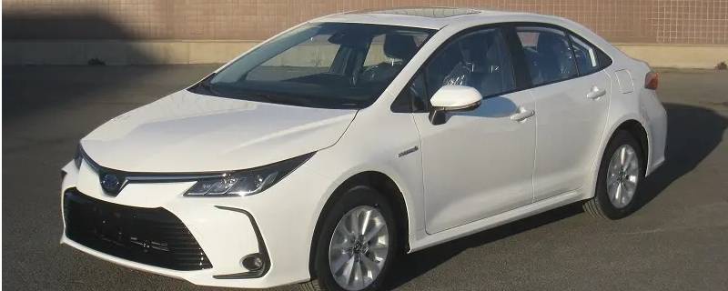 丰田卡罗拉的天窗漏水怎么办（卡罗拉天窗进水）