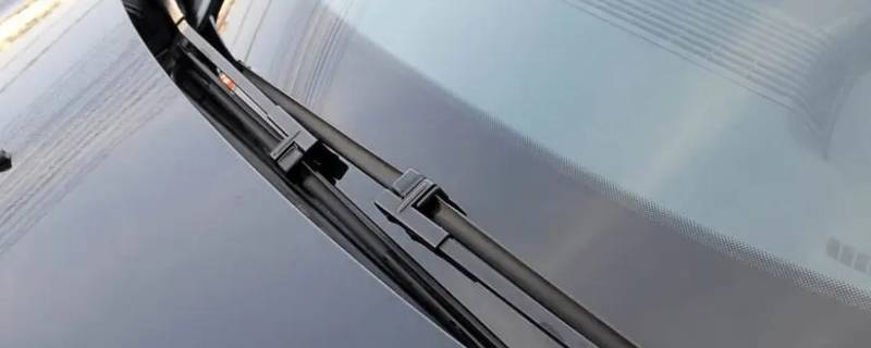 逸动dt雨刮开关说明 长安逸动DT的雨刷怎么安装