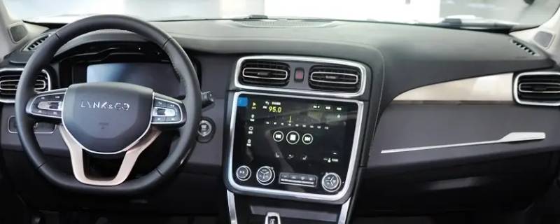 领克01用几号汽油 领克加几号汽油