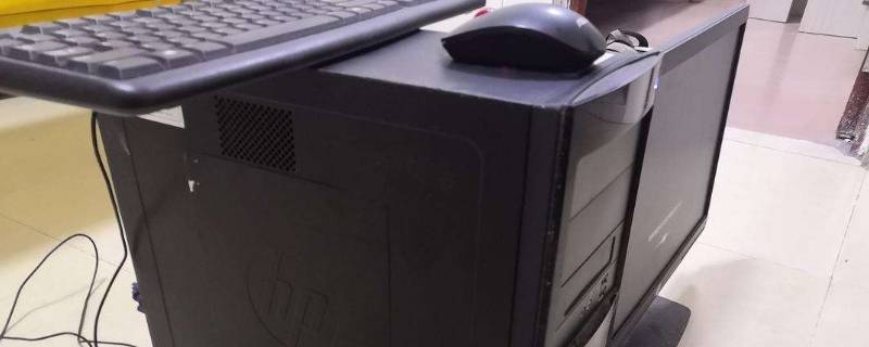 电脑一直闪屏是什么原因 华为电脑一直闪屏是什么原因