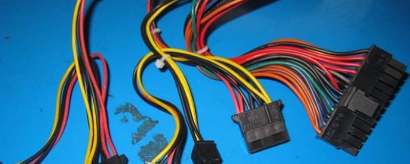 电脑电源线颜色分别代表什么(电脑电源输出线颜色怎么区分)