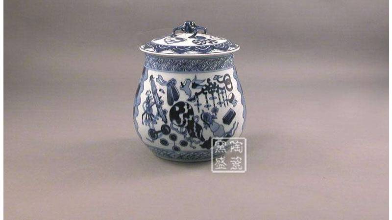 景德镇陶瓷为何名扬天下（景德镇瓷器为何这么出名）