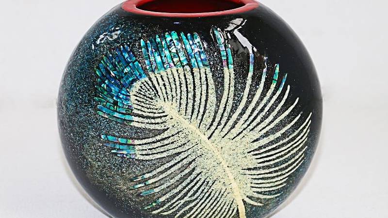 漆器是工艺品和美术品吗 中国传统漆器是使用什么的工艺品