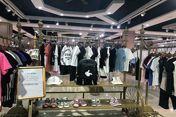 个性服装店如何装修 个性服装店装修风格哪种好