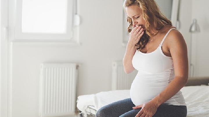 隆胸女人可以进行母乳喂养吗（隆胸女人可以进行母乳喂养吗知乎）