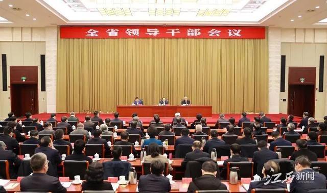 三省“一把手”同日调整,4位新老省委书记“交接班”说了啥?