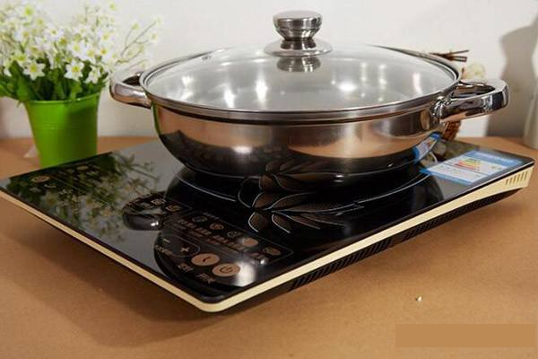 小霸王电磁炉质量怎么样（十大品牌电磁炉排名）