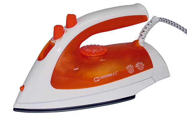 蒸汽熨斗选购技巧 蒸汽熨斗优点介绍 蒸汽熨斗选购技巧 蒸汽熨斗优点介绍