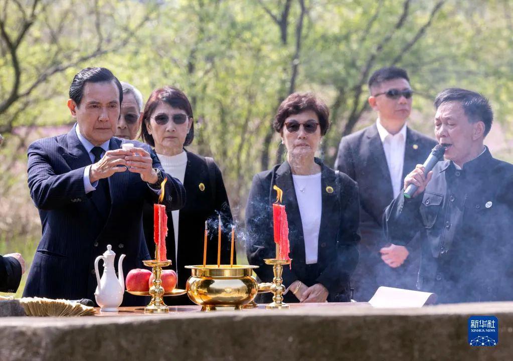 刘和平：马英九回乡祭祖