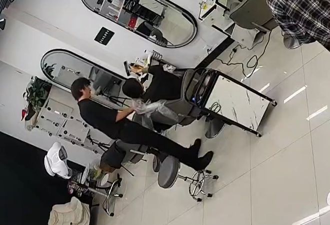 独家对话被威胁店主：希望未来不要影响理发店正常经营 