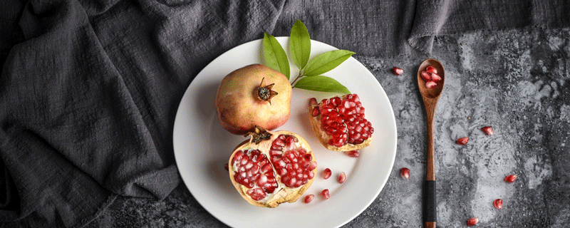 小孩吃石榴的好处是什么 小孩吃石榴的好处是什么呢