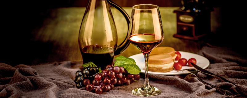 红酒喝不完怎么保存起来 红酒喝不完怎么保存起来 知乎