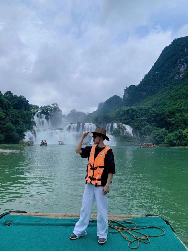 逝者 | 轰然倒塌的宿舍与废墟下的实习老师